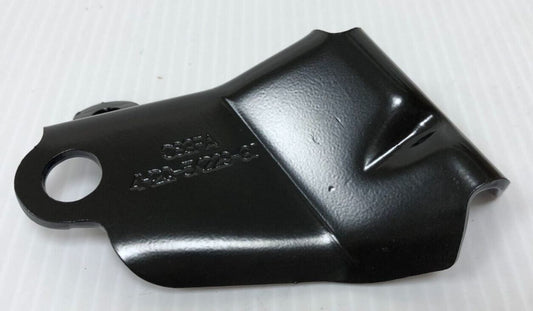 Genuine Land Rover / Range Rover LH Exhaust Pipe Mounting Bracket WCU500190