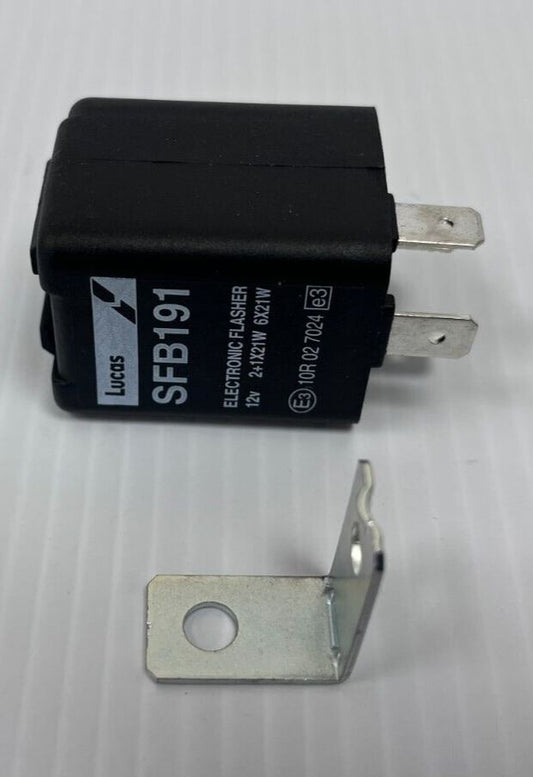 Genuine Land Rover / Range Rover Flasher Unit Electronic YWT10002L