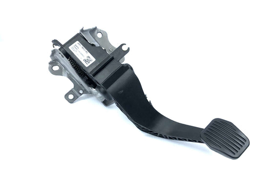Genuine Ford Focus MK4 1.0L Ecoboost/Fox 18-24 RHD Clutch Pedal - 2287717