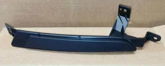 Genuine Land Rover - Discovery 5 17+ Front Fog Lamp Cover Right Hand - LR083111