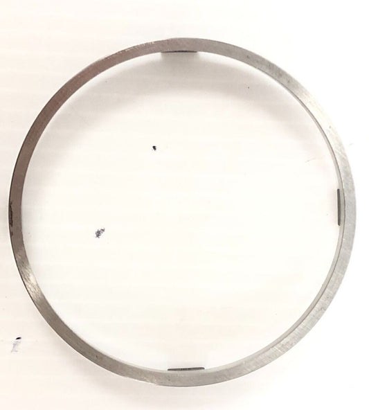 Genuine Ford Gearbox Output Shaft Synchro Ring 1065055