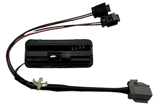 Genuine Land Rover Discovery 4 2010-2016 Tailgate Handle Wiring - LR053165