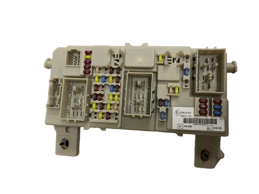 Genuine Ford Focus/C-Max/Cabriolet/CB4/Kuga CBV Fuse Junction Panel 2027109