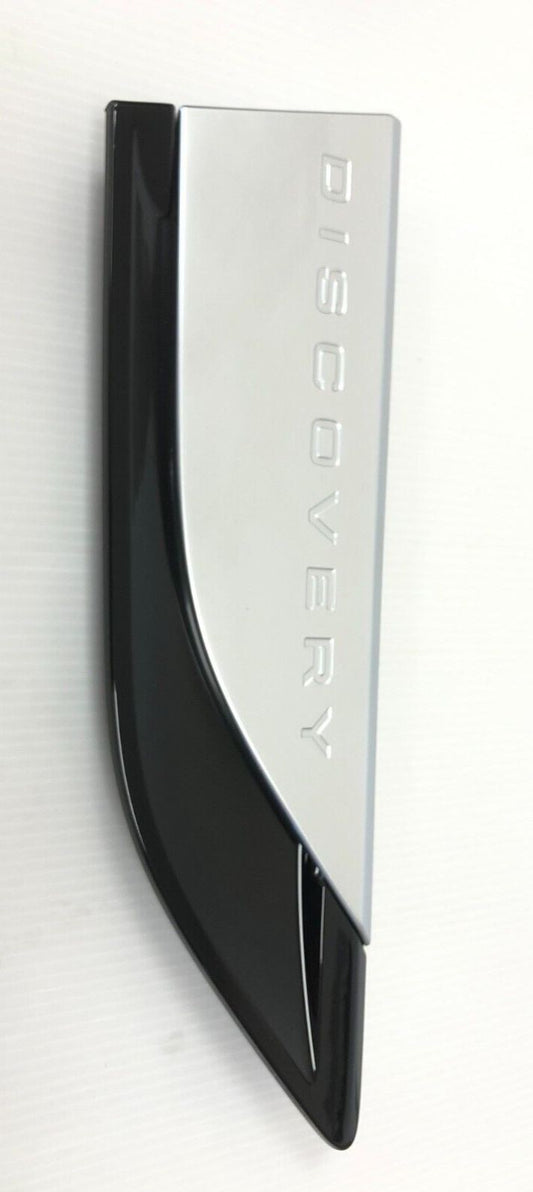 Genuine Land Rover RH Dash Panel And Front Fenders Grille LR083013