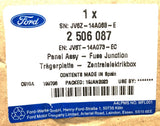 Genuine Ford C-Max/Focus/Kuga/Transit Fuse Junction Panel Assy - 2506087