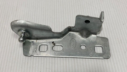 Genuine Land Rover Discovery Sport 2015+ LH Fender Mounting Bracket LR128474