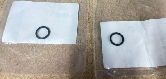 Genuine Jaguar XK8 Coupe/Convertible/S-Type/XJ Oil Cooler Pipe O-Ring x2 C2C6713