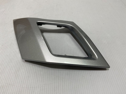 Genuine Land Rover Discovery 5 2015+ RH Rear Bumper Insert LR086049