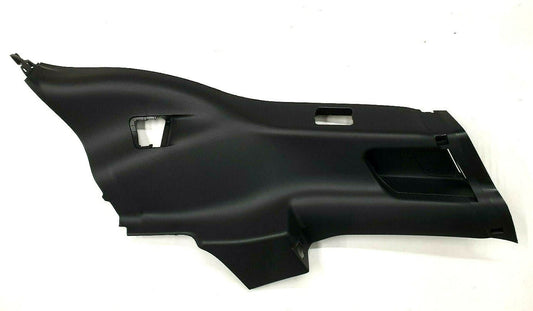 Genuine Land Rover Discovery 5 RH "C" Pillar Panel - LR108358