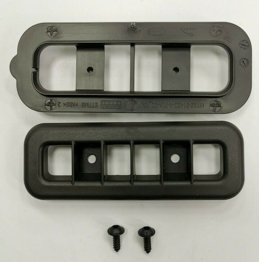 Genuine Land Rover Discovery 5 17+ Grille - Footwell Vent - LR084296