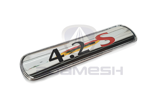 Jaguar 4.2-S Emblem