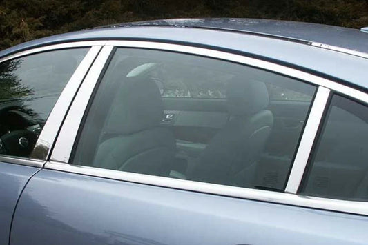 Chrom-Türsäulen für Jaguar XE