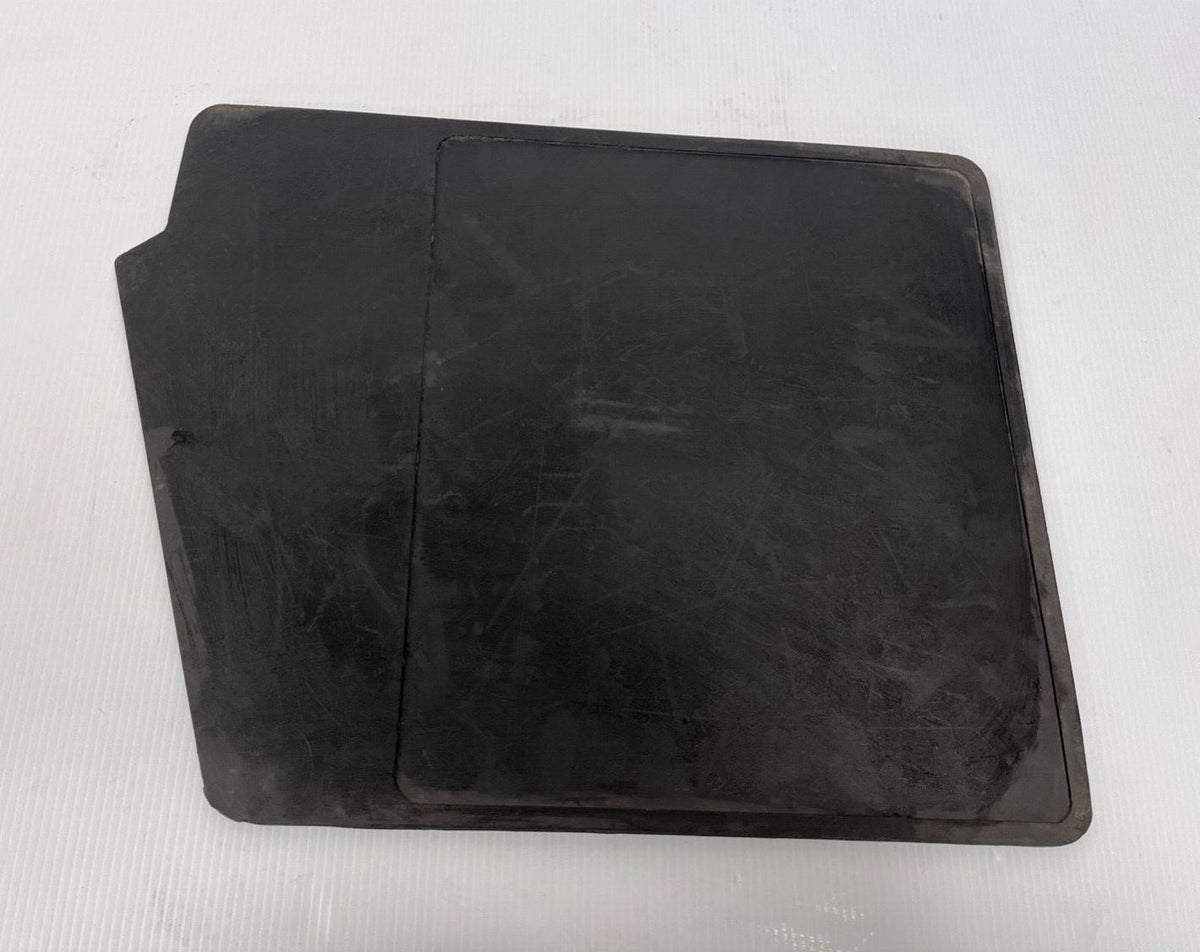 Genuine Britpart Land Rover Defender 90 Rear Mudlfap MUC2344