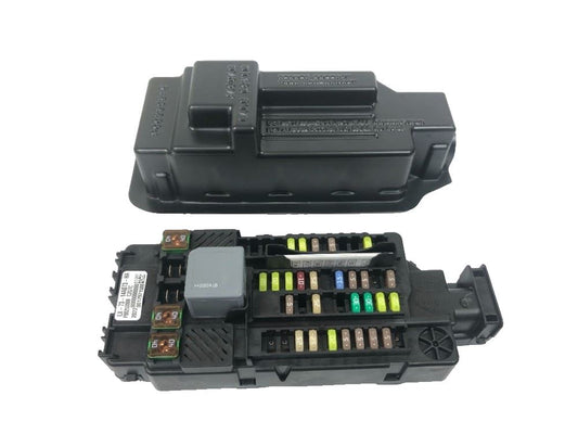 Genuine Jaguar XE Range 2015+ Fusebox-T4N33982