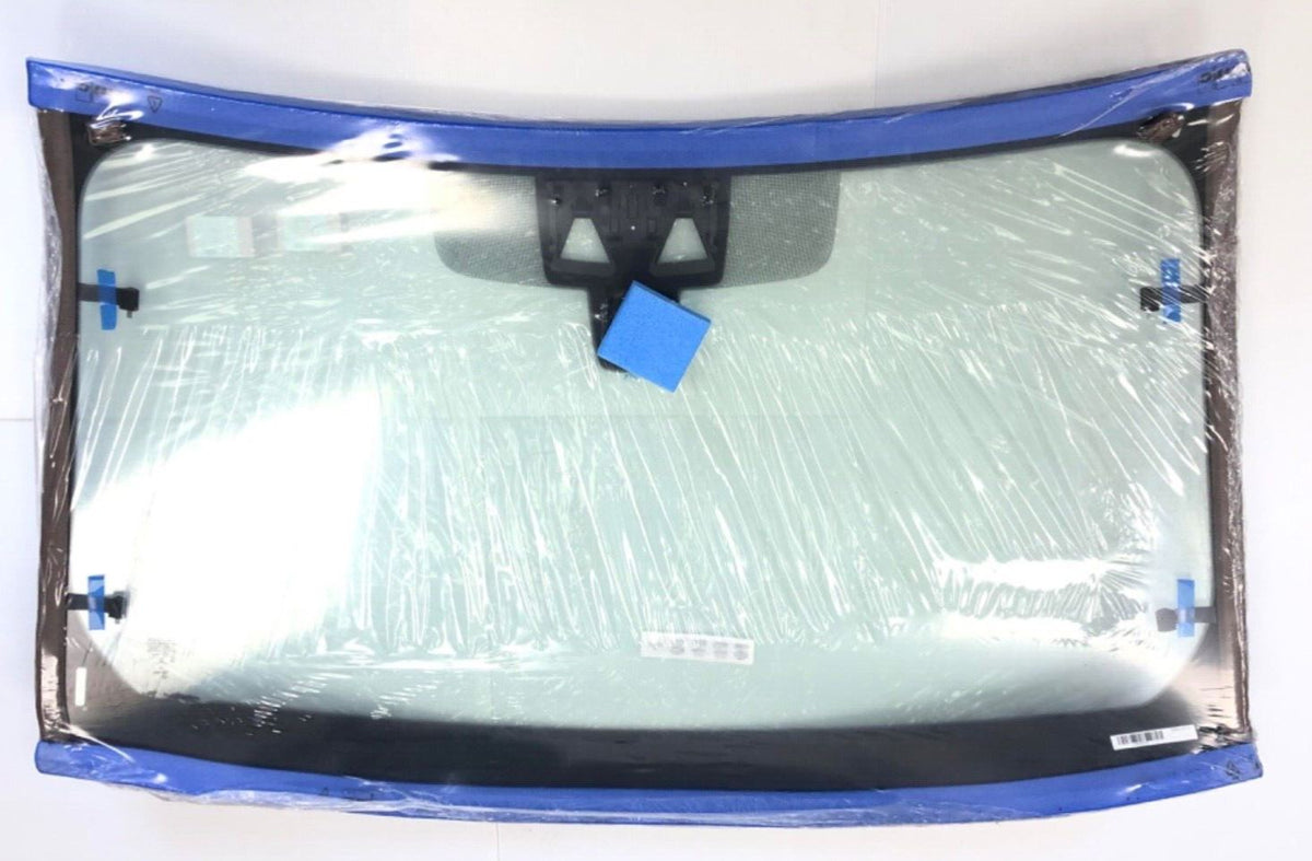 Genuine Jaguar EPace 17+ Windscreen Glass J9C17777