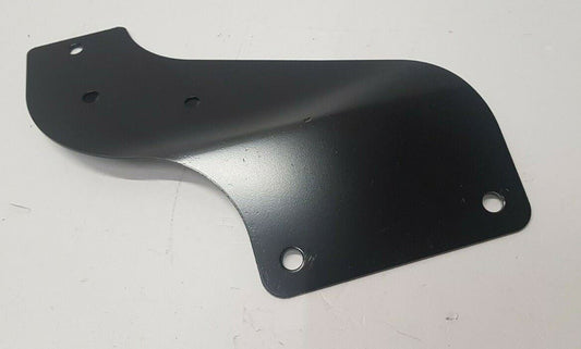 Genuine Land Rover Defender 2012 Onward RH Fuel Line Bracket LR046651