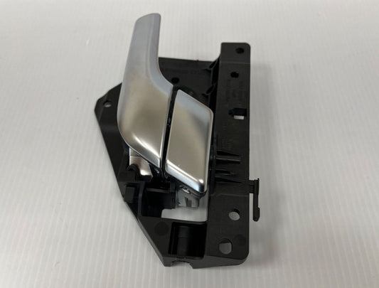 Genuine Range Rover Evoque 2014 - 2018 Interior RH Rear Door Handle LR065133