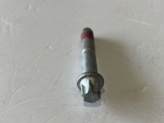 Genuine Land Rover / Range Rover Driveshaft Bolt M8 x 45mm LR001193