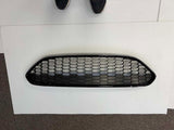 Genuine Ford Fiesta Mk7 Front Radiator Grille Cover - 2040995
