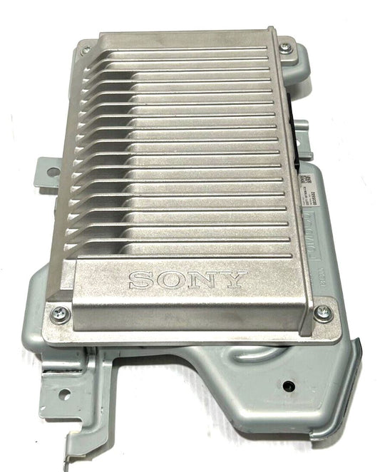 Genuine Ford Mondeo 2014+ Amplifier Kit Assembly 2101743