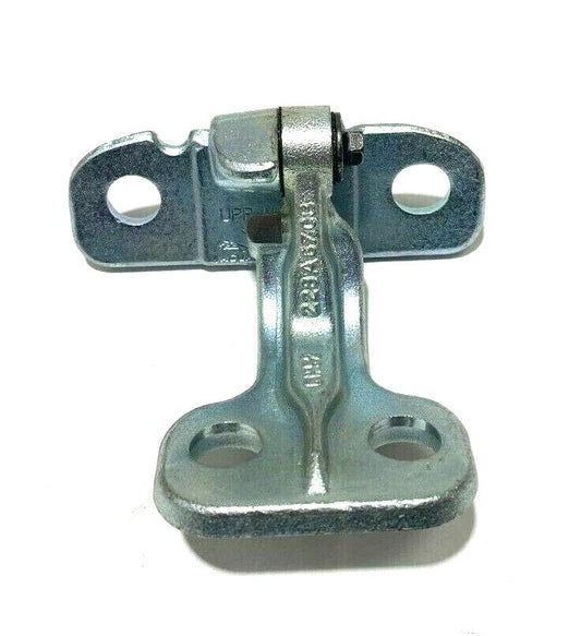 Genuine Freelander 2 2013-14 LH Upper Door Hinge LR056343