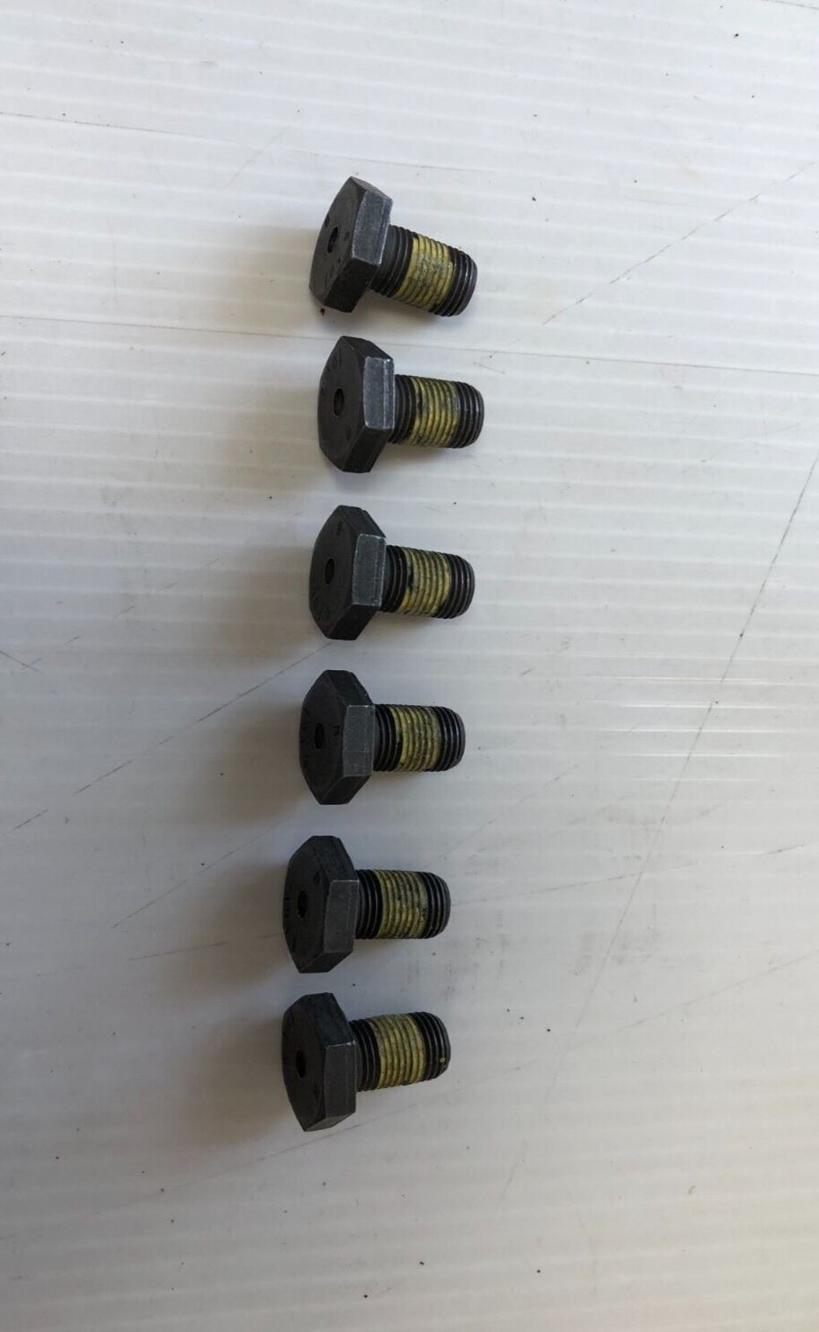 Genuine Ford EcoSport CR6/Fiesta CE1 Pack Of 6 M10 x 16mm Bolt 1863272