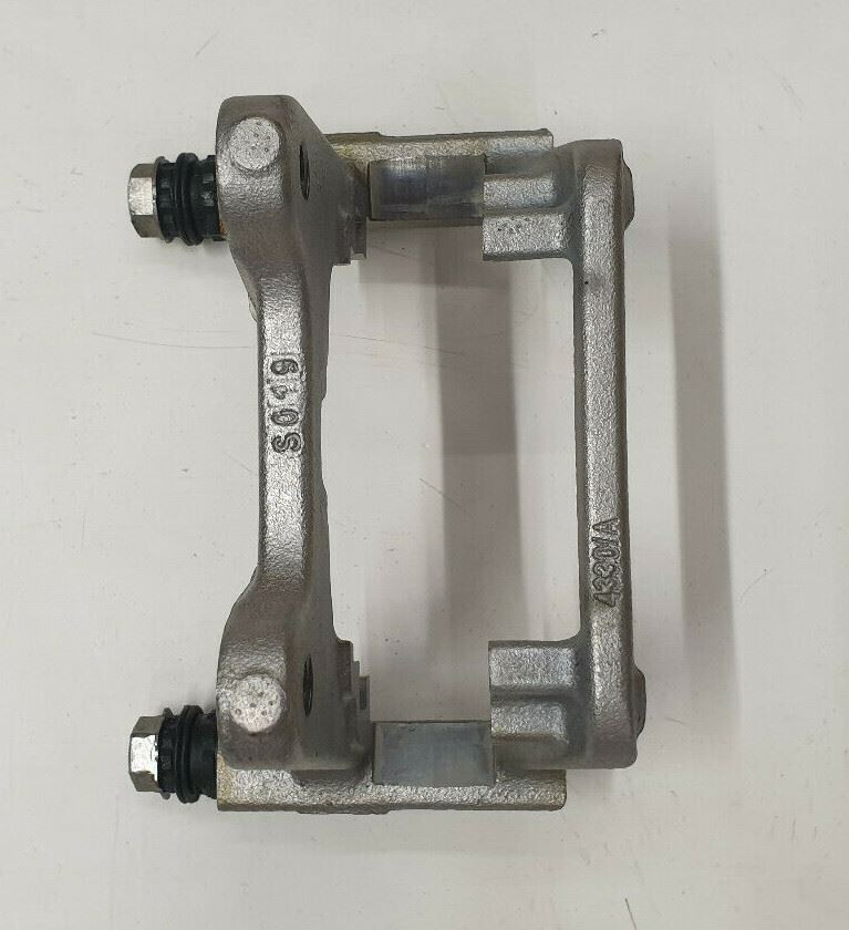 Genuine Jaguar XJ X351 5.0L Supercharged RH Rear Brake Caliper Anchor Bracket