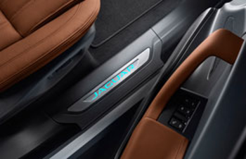 Jaguar-F Pace Illuminated Door Sill Plates