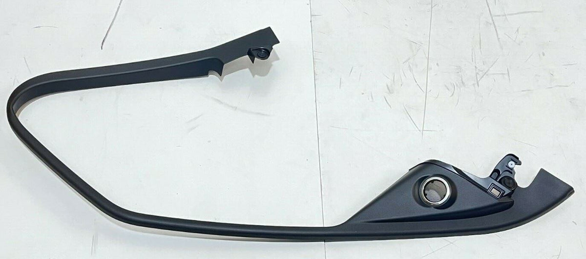 Genuine Range Rover Sport 14+ Front RH Inner Moulding Door Window Frame LR043838