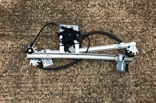 Genuine Allmakes4x4 RH Front Door Glass Assembly Freelander 1996-06 LR006371G