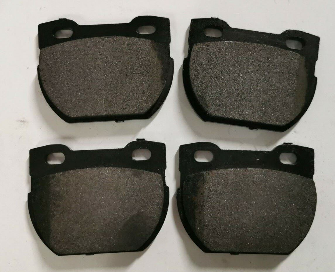Genuine Land Rover Defender 90 87-06 Rear Break Pad Kit SFP000280