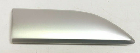 Genuine Range Rover Evoque 11-18 RH Front Door Fender Gill Atlas LR038581