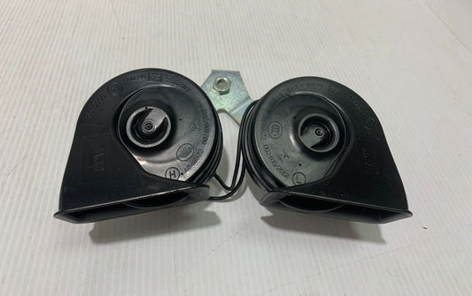 Genuine Jaguar S-Type 1999 - 2008 Classic Horn XR852048