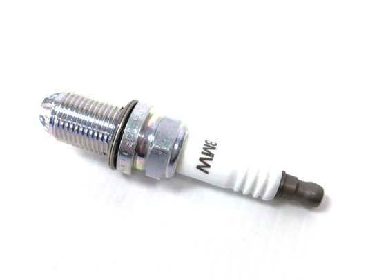 Genuine BMW M5 E39 Z8 E52 Spark Plug x1 - 12120037608