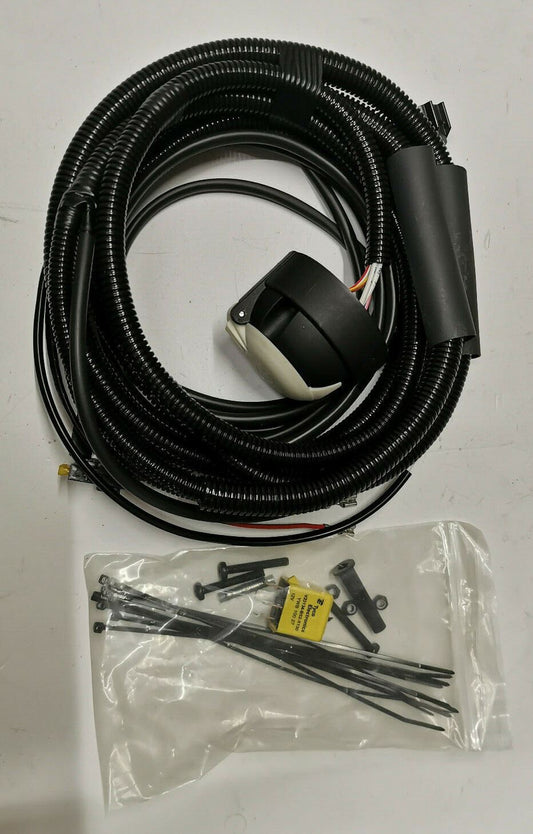 Genuine Land Rover Defender 2007-2016 Type S Towing Hook Electrics Kit LR005921