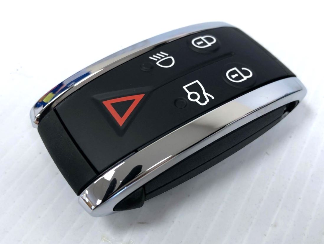 Genuine Jaguar XF/XK Remote Control System Transponder - C2P17156