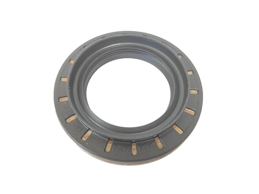 Genuine Land Rover Discovery/Range Rover Front Axle Shaft Oil Seal - LR019019