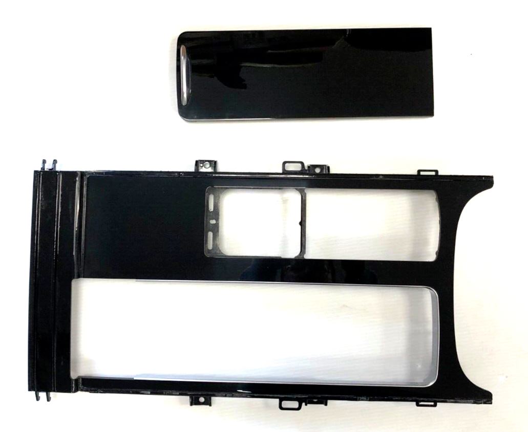 Genuine Range Rover Sport 2014+ Centre Finisher Console Panel LR100378