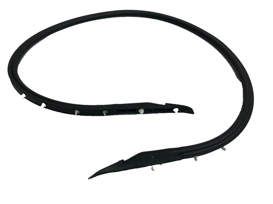 Genuine New Range Rover 2022+ Tailgate Waist Seal LR153204