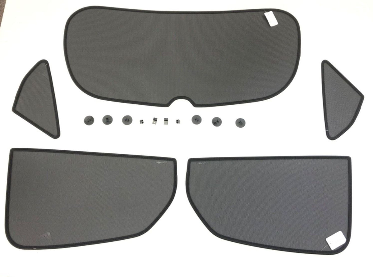 Genuine Ford Focus CB8 / CEW 11-19 5 Door Saloon Window Shade Kit 1744533