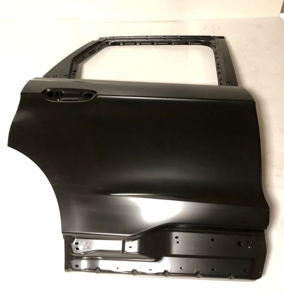 Genuine Ford Edge 2016+ RH Rear Door 2409693