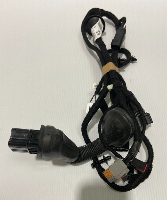 Genuine Ford Transit TTG 2016+ Drivers Side Jumper Wire 2302198