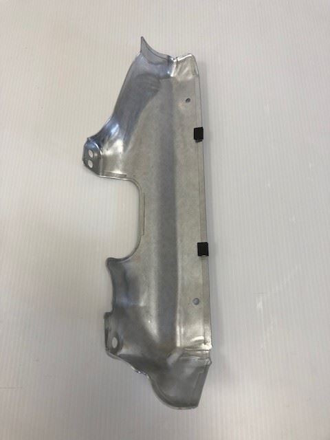 Genuine Jaguar XE/XF/F-Pace/E-Pace Exhaust Manifold Lower Heatshield JDE36491