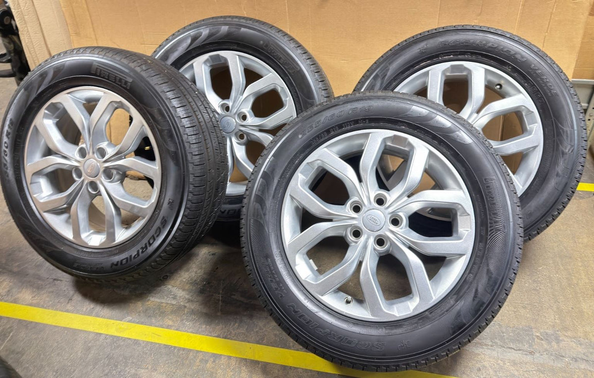 Genuine New Range Rover L405 21x9.5 Sparkle Silver Alloy Wheels & Tyres LR086349