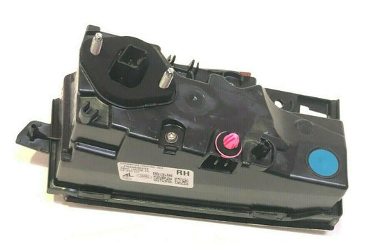 Genuine Range Rover Evoque 18+ RH Rear Tailgate Lamp - LR128384