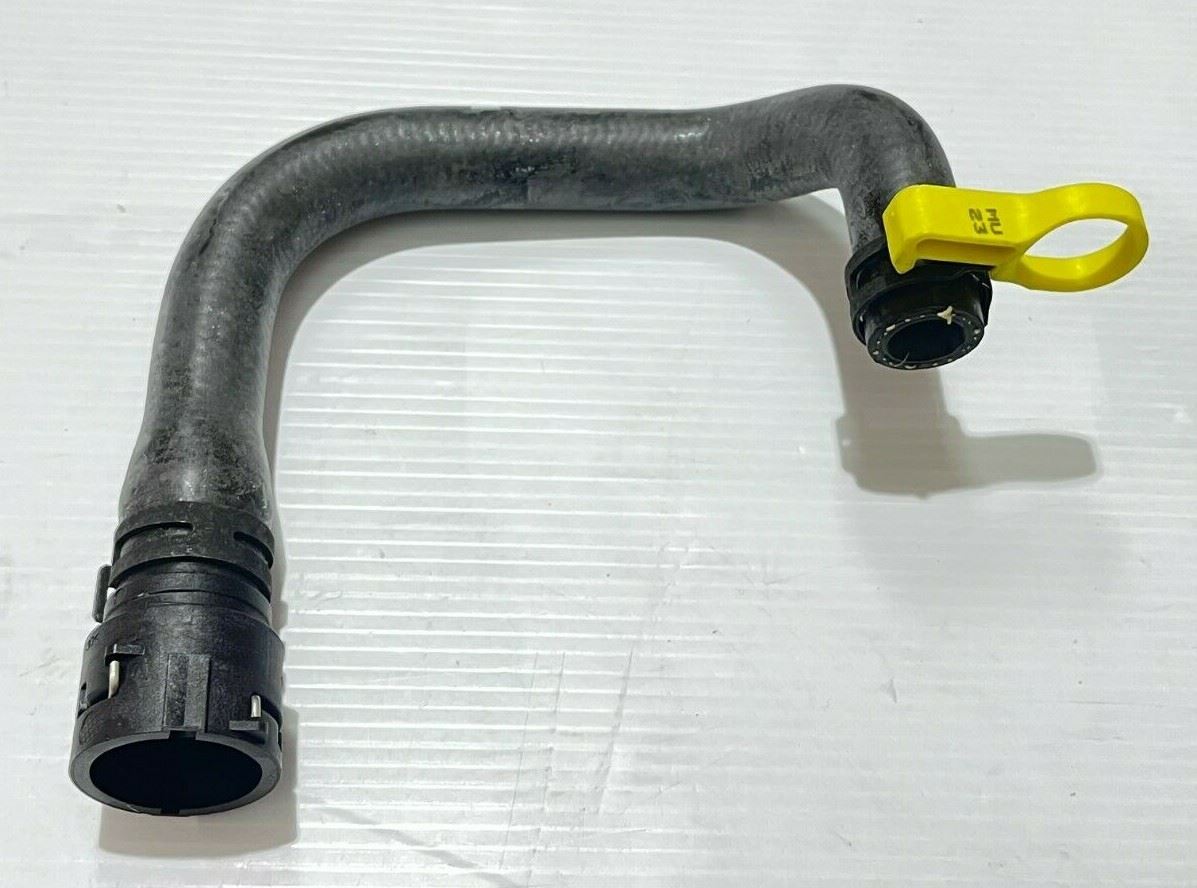 Genuine Land Rover / Range Rover Oil Cooler Transmission Hose LR108588