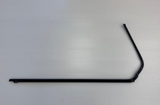 Genuine Land Rover Discovery Sport RH Outer Door Belt Weatherstrip LR076576