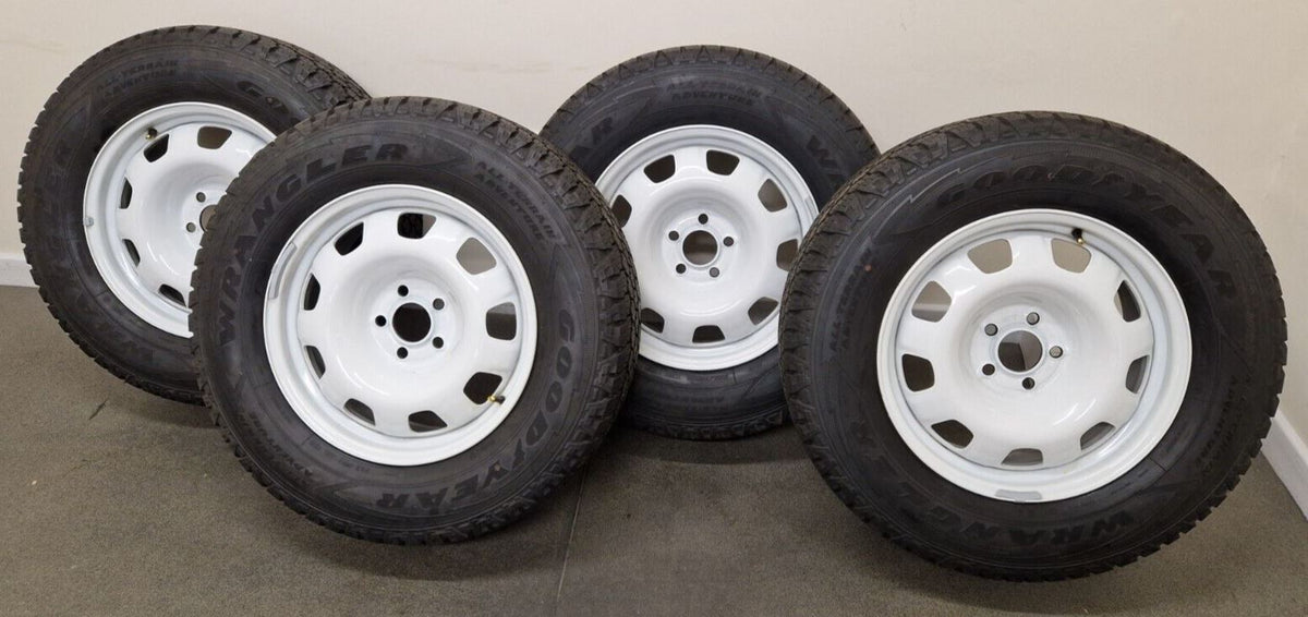 Genuine Land Rover New Defender 2020+ Fuji All Terrain Wheels L633 18" LR143917