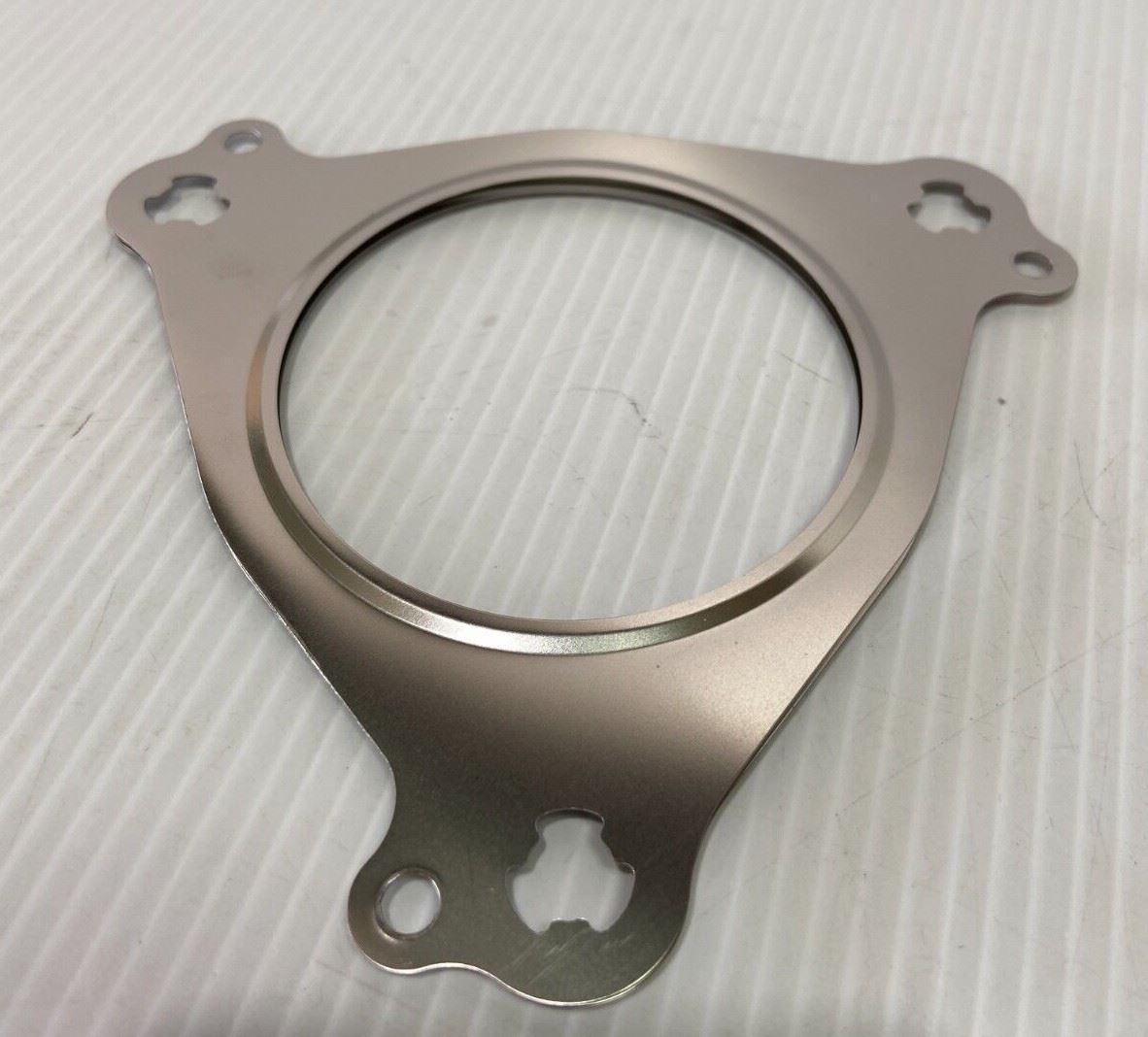 Genuine Range/Land Rover Front Exhaust System Outlet Gasket 1.5/2L LR094164