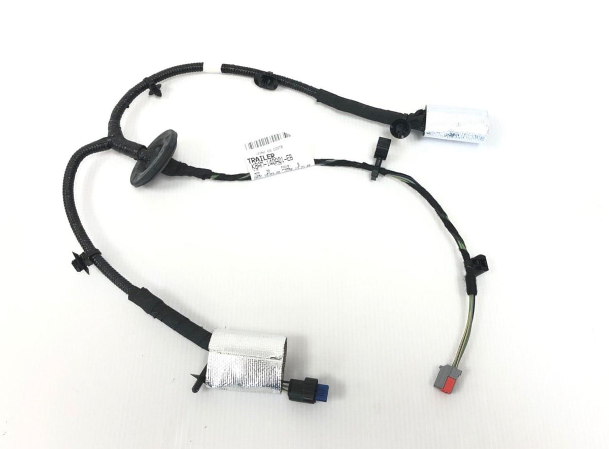 Genuine Range Rover Velar 2017+ Rear Electrical Wiring LR121099